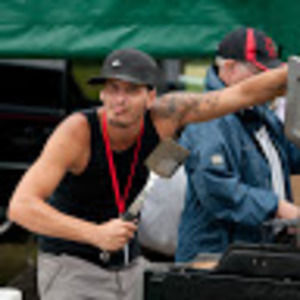 Meet your Posher, Derek